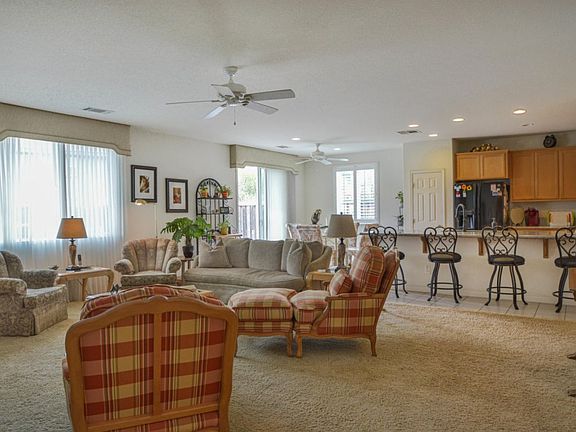 5th image of 15832 Four Corners Ct