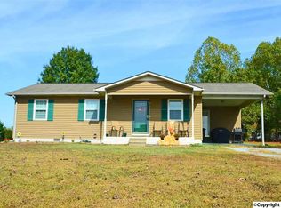 27949 Country Pl, Athens, AL 35613