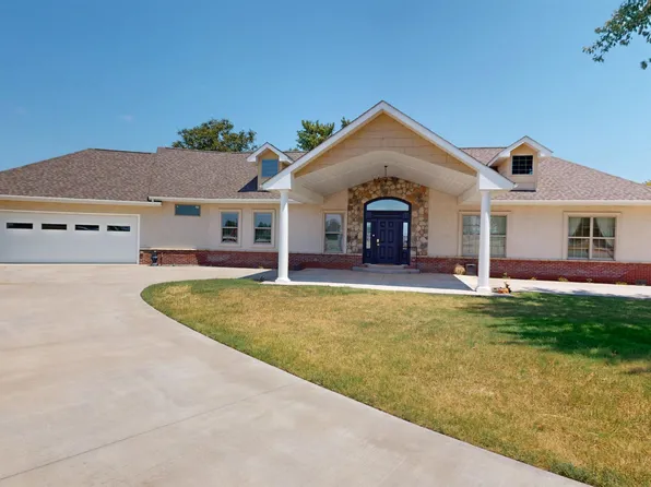 4103 Richmond Rd, Woodward, OK 73801