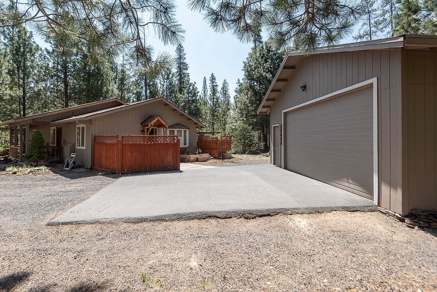 14211 Stillwater Ln, La Pine, OR 97739 Zillow