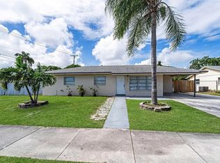 617 S 12th St, Lantana, FL 33462