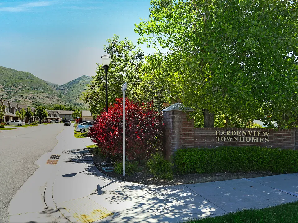 Garden View Townhomes