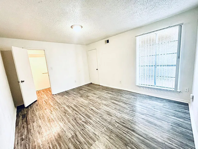 Sonterra Apartments (OK) — Photo 14