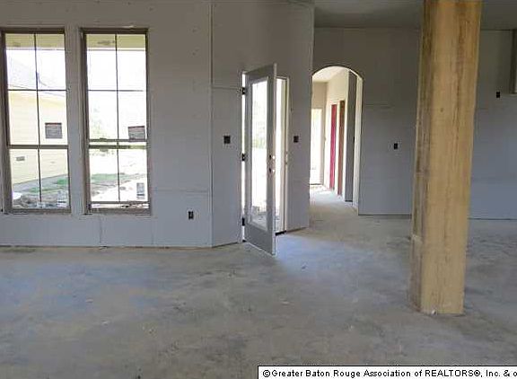 5th image of 14281 Summer Place Dr