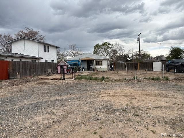 2nd image of 6441 Niagara Street