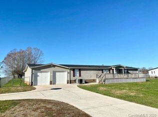 5410 Old Mountain Rd, Stony Point, NC 28678