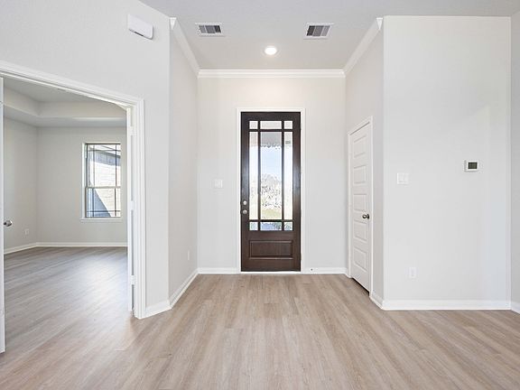 9518 Tree House Ct - Carter - Entry Study