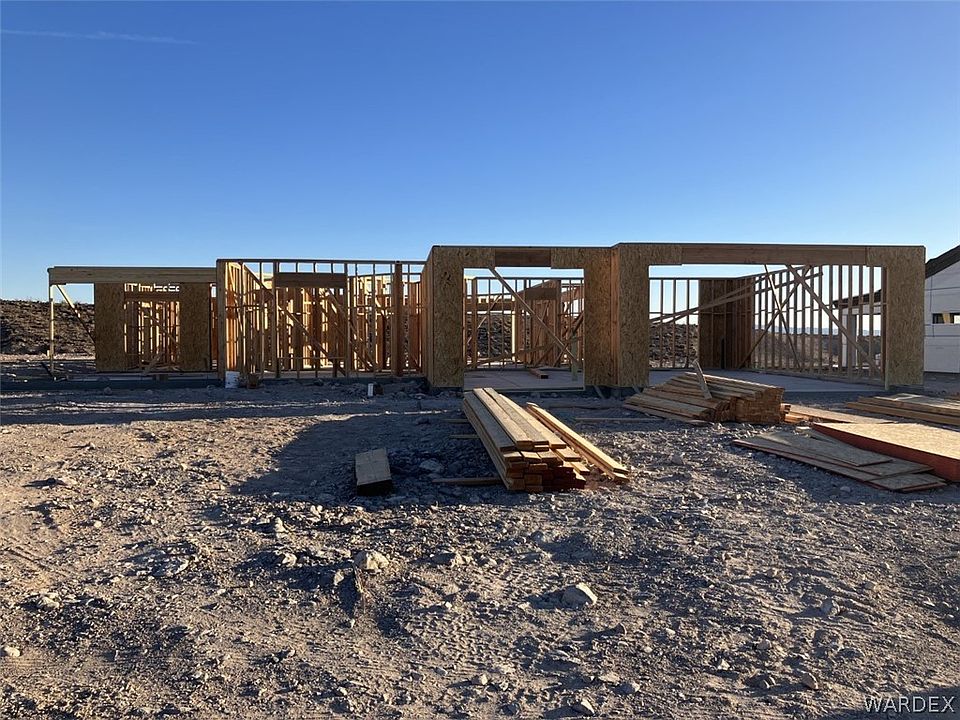 2nd image of 2648 Eagle Rock Trail