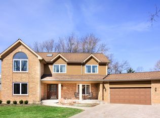 762 W Roanoke Ct, Palatine, IL