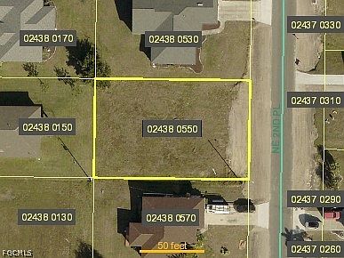 1st image of 1318 NE 2nd Pl