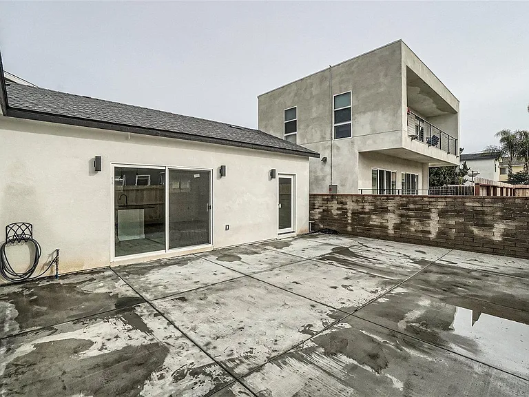 6264 Stewart St — Photo 21