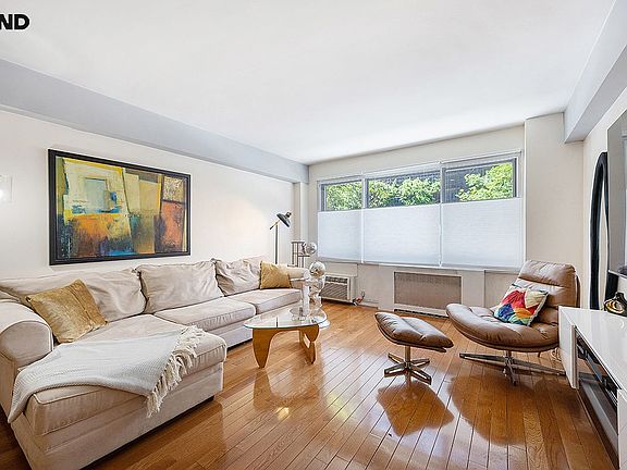3rd image of 200 E 36th St APT 2-C
