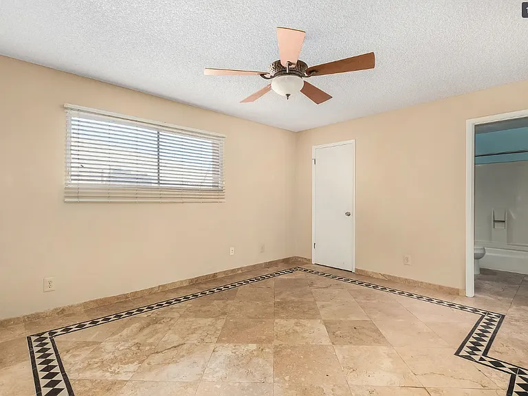 4403 S Terrace Rd — Photo 17