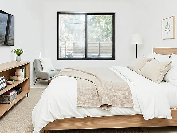 4th image of 1092 Dean St #1A