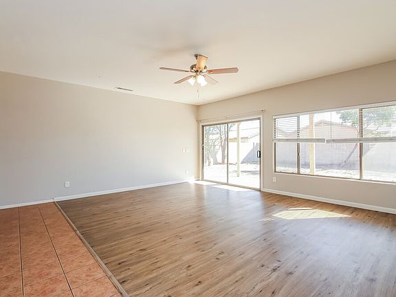 4th image of 5305 S 52nd Dr