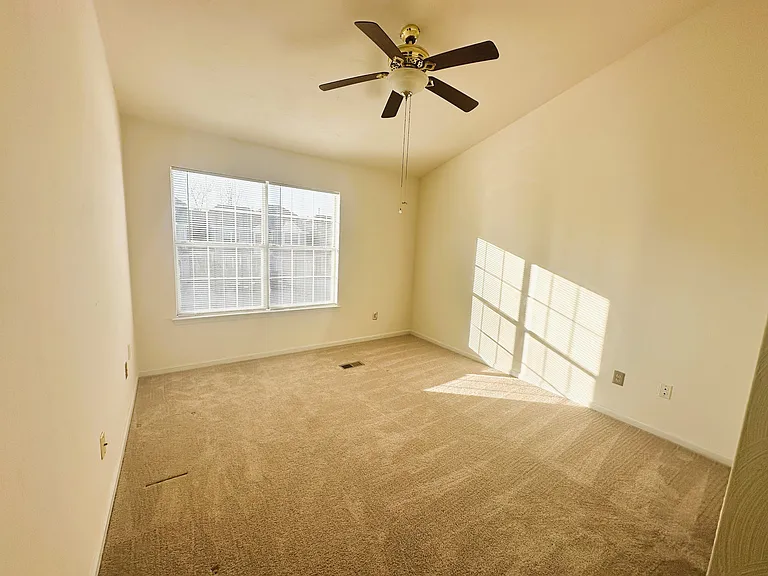 1812 Abbotsbury Way #1 — Photo 22