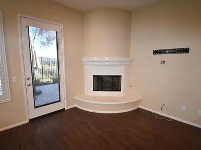 1273 Breakaway Dr — Photo 9