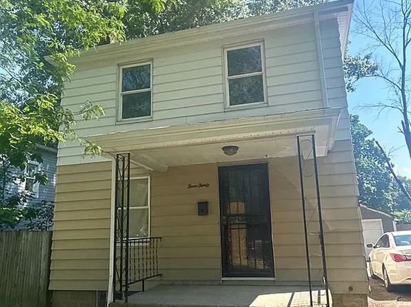 330 18th St, Elyria, OH 44035