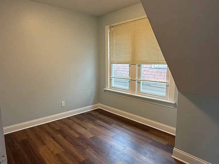 3556 W 61st St #2 — Photo 7