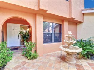 20829 Del Luna Dr, Boca Raton, FL 33433