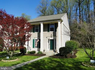 15 Battersea Bridge Ct, Lutherville Timonium, MD 21093