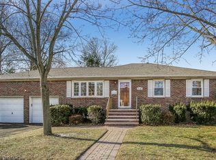 3-40 28th St #1X, Fair Lawn, NJ 07410