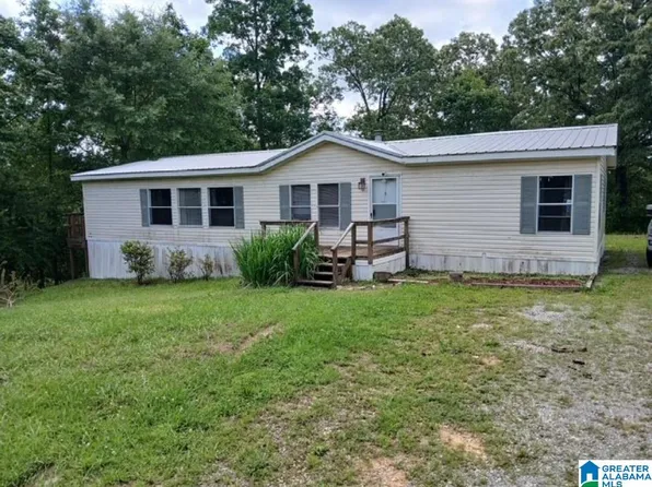 1031 Knopf Dr N, Warrior, AL 35180