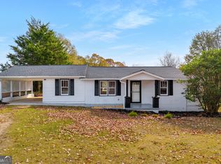 6634 Nowhere Rd, Hull, GA 30646