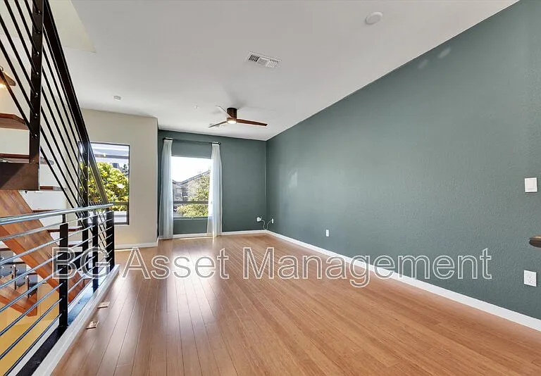 1766 12th St — Photo 9