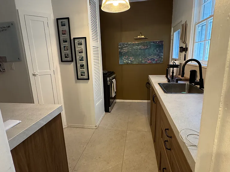 1132 N Vista St #1 — Photo 20