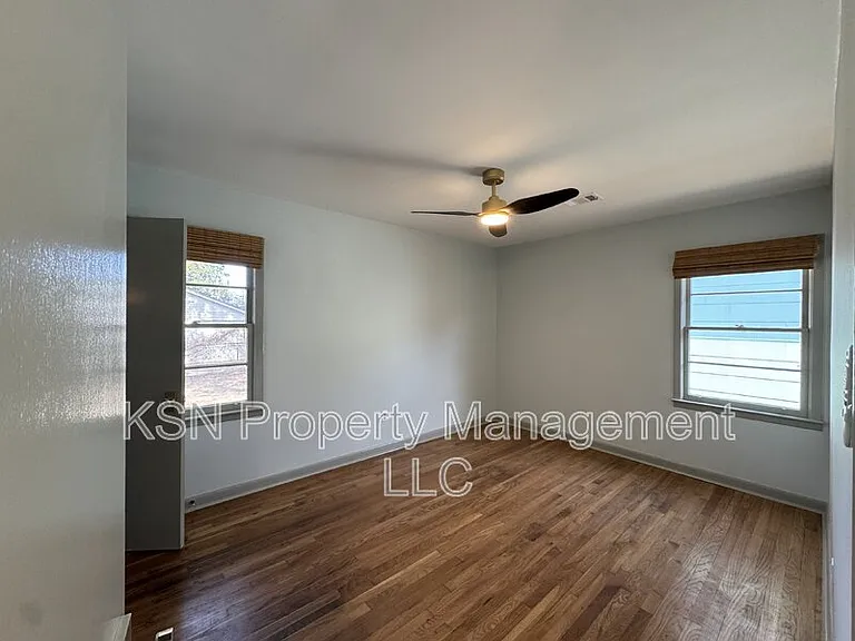 1436 E 42nd St — Photo 9