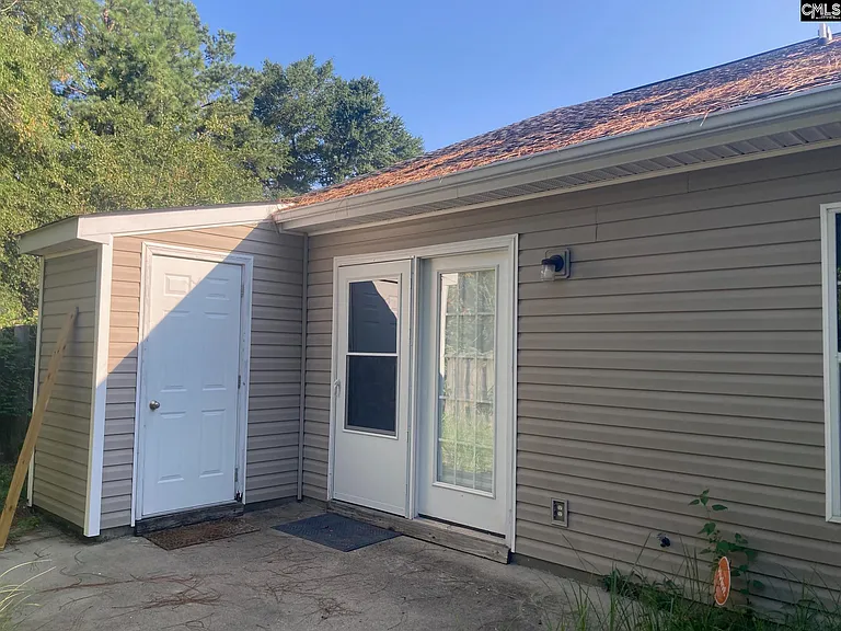 143 Cedar Glen Ln — Photo 9