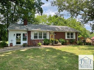119 Robertson Ridge Rd, Axton, VA 24054