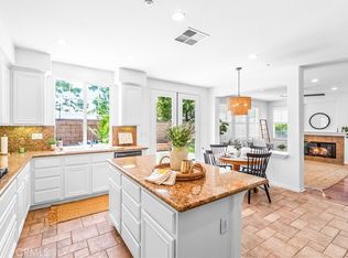 20851 Cabrillo Ln, Huntington Beach, CA 92646