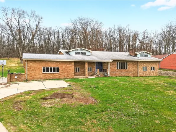 1443 Stoltz Rd, Bethel Park, PA 15102