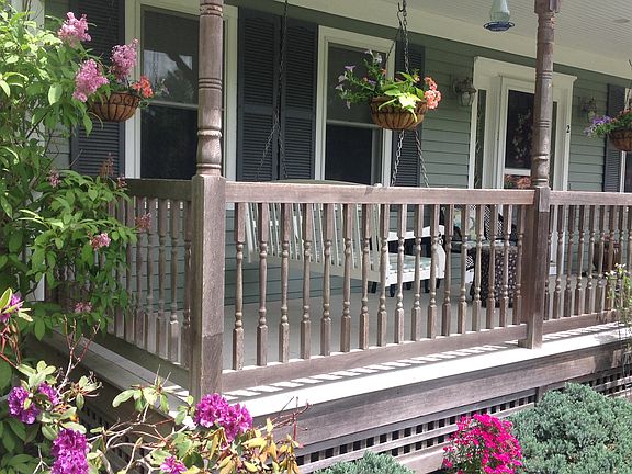4th image of 2 Wildwood Cir