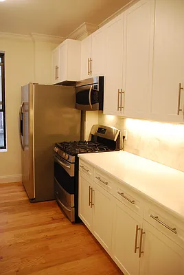 Rented by Bohemia Realty Group | media 22