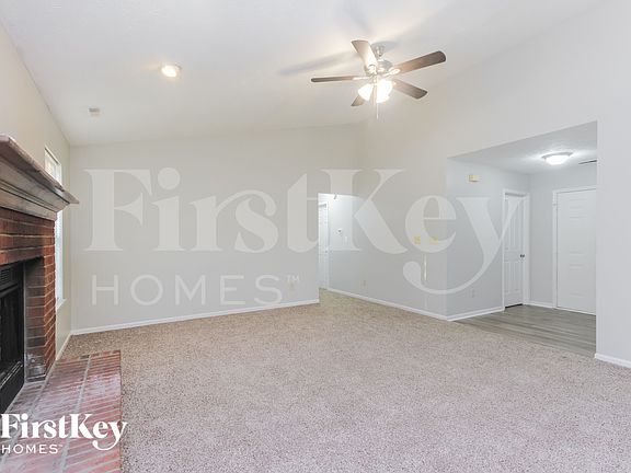 5th image of 536 Garden Grace Dr