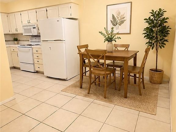 3rd image of 2725 S Nellis Blvd Unit 2060