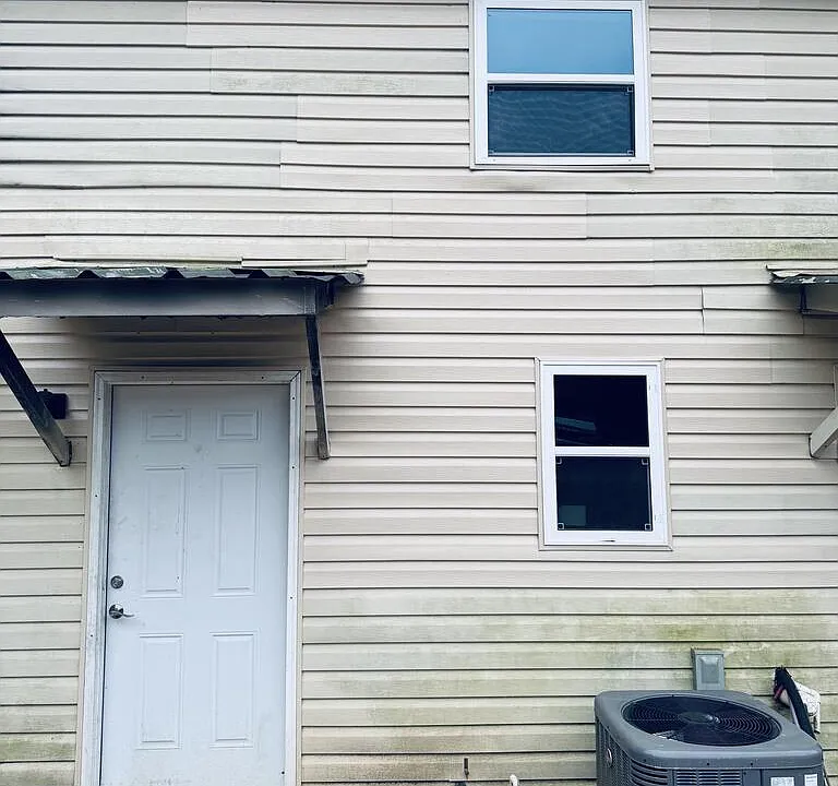 480 Charlotte Dr