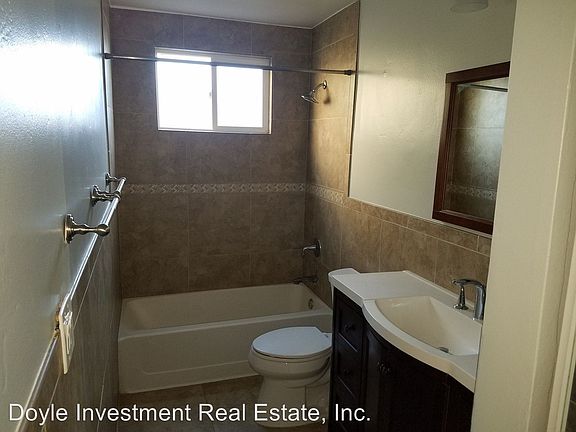 3rd image of 4482 Bond St