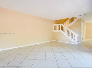 1458 N Lawnwood Cir, Fort Pierce, FL 34950