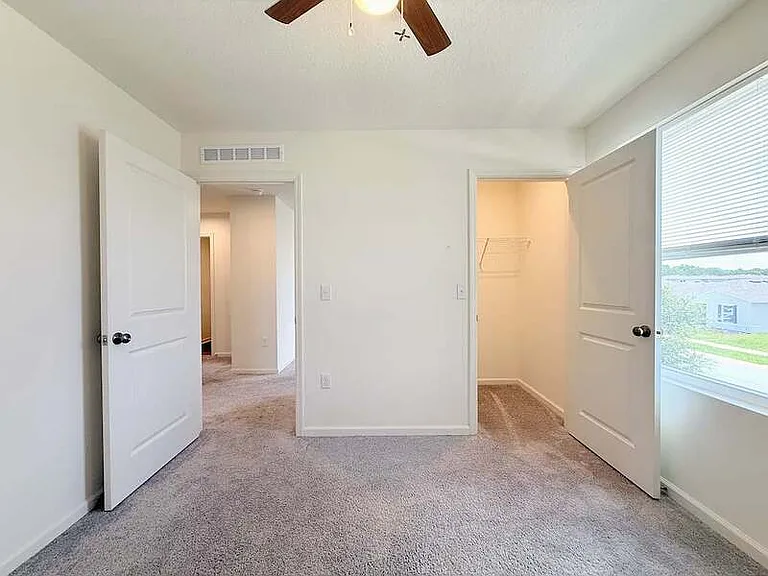 2068 Kentucky Rd — Photo 35