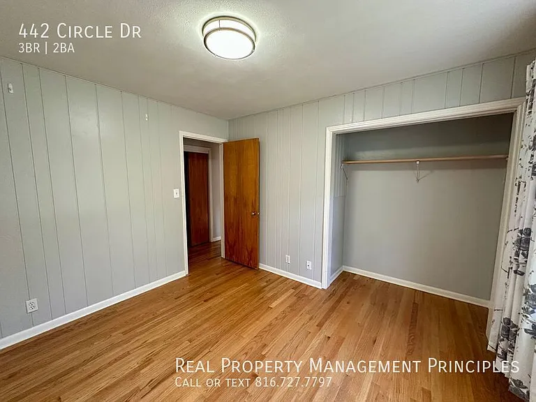 442 Circle Dr — Photo 16