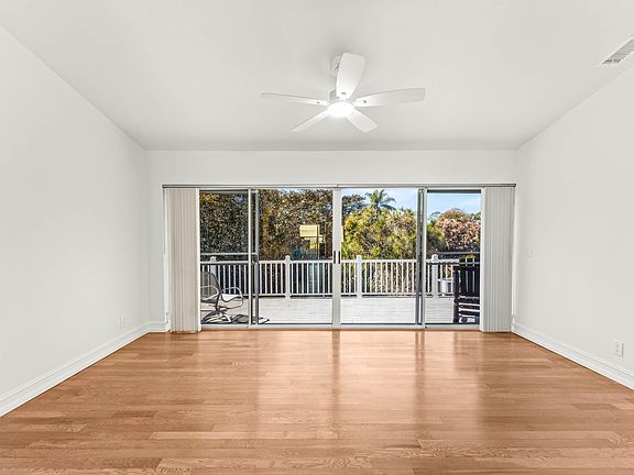 5th image of 10924 SE Stonehill Lane
