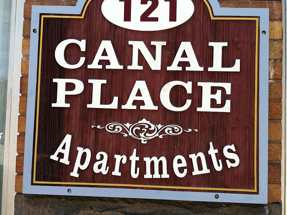 1st image of 121 W Poplar St APT 201