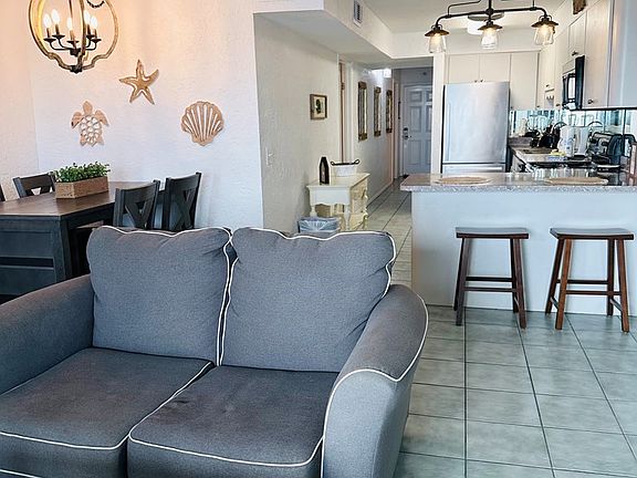 4th image of 8743 Thomas Dr Unit 301