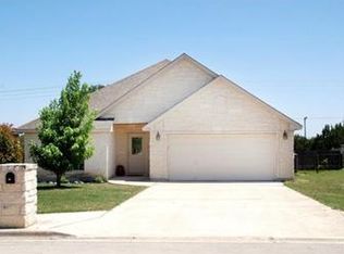 176 Jerry Lees Trl, Kyle, TX 78640