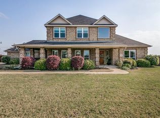 2305 Saddlebrook Ln, Rockwall, TX 75087