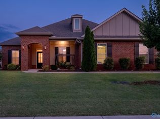 121 Hilltop Ridge Dr, Madison, AL 35756